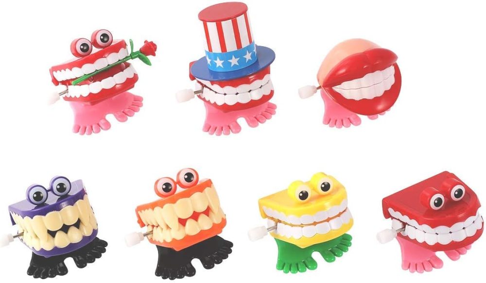 7PCS Chattering Teeth Wind Up Toy Walking Teeth, Gags Practical Joke Toys Funny Small Feet Novelty and Gag Gifts